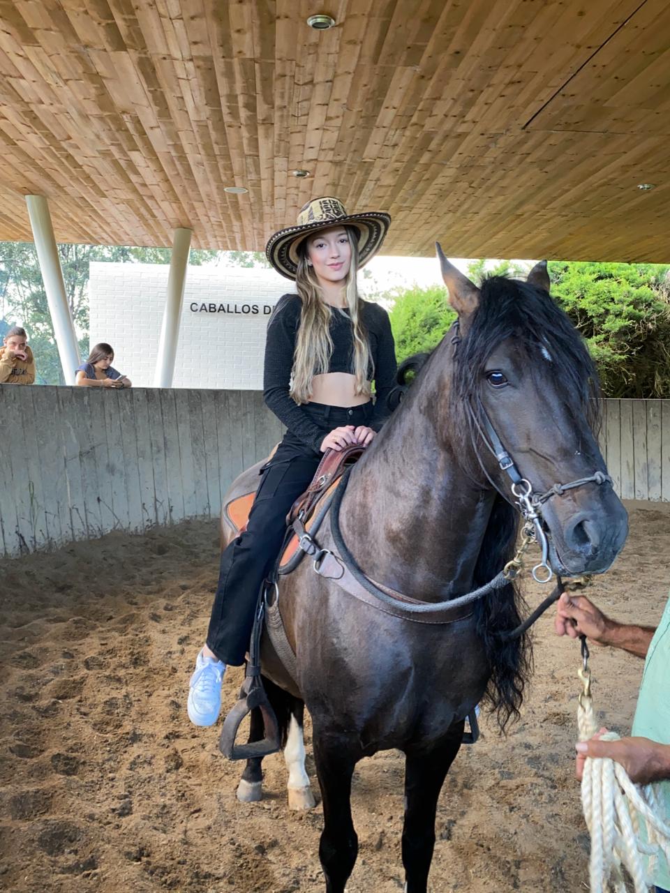 WhatsApp Image 2024-02-12 at 4.59.59 PM (7)